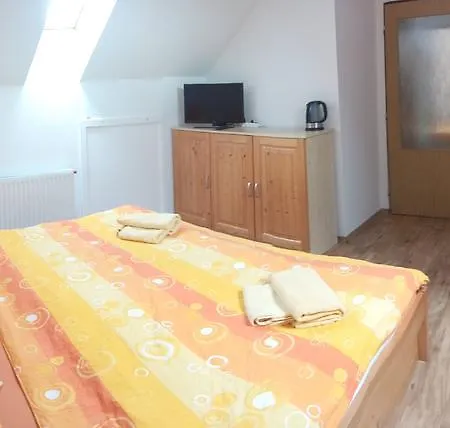 Apartman Tom 公寓