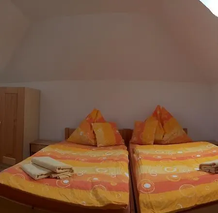 Apartman Tom 弗林布尔克